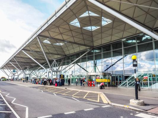 44 per cent of consumers rated food options at London Stansted as good/excellent