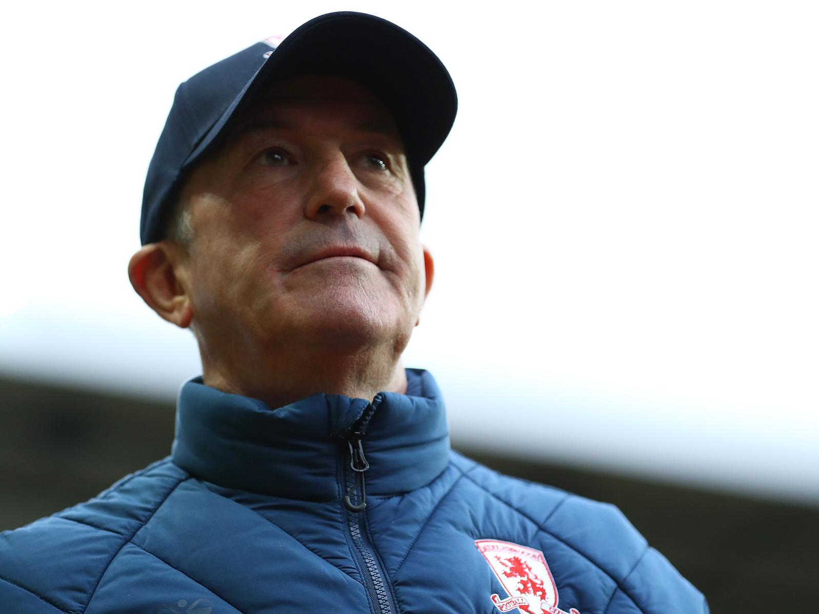 Former Stoke City manager Tony Pulis has claimed that Leeds United are the 'biggest' club in the Championship, and has backed Patrick Bamford to thrive under the pressure to win over the club's fans. (Sky Sports)