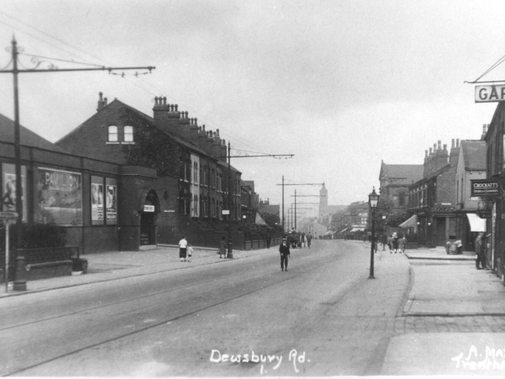 A calm and quiet Dewsbury Road in the 1920s.