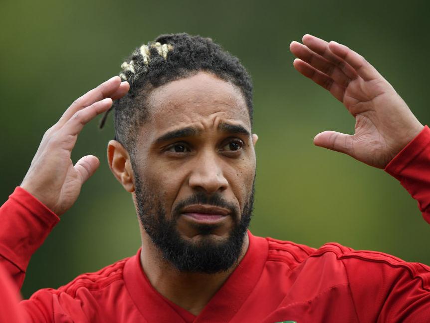 Bristol City defender Ashley Williams says he is unaware about the possibility of signing for Anderlecht contrary to recent reports. (Wales Online)
