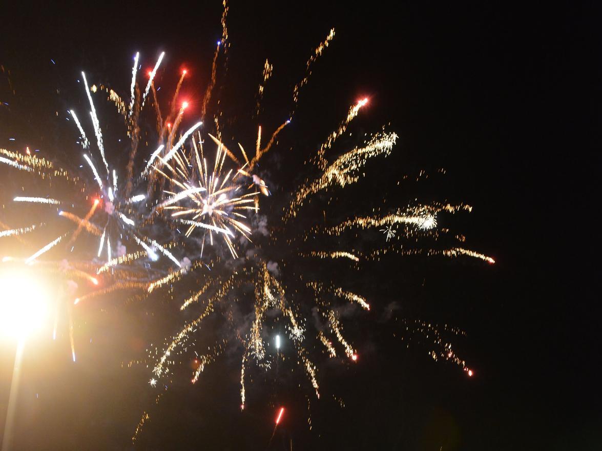 The event kicks off at 6pm with kids entertainment, fairground attractions and lots of food stalls to fill up on burgers, parkin or pie and peas. They don't have a bonfire here, but the fireworks display will start at 7.30pm. Cost: free