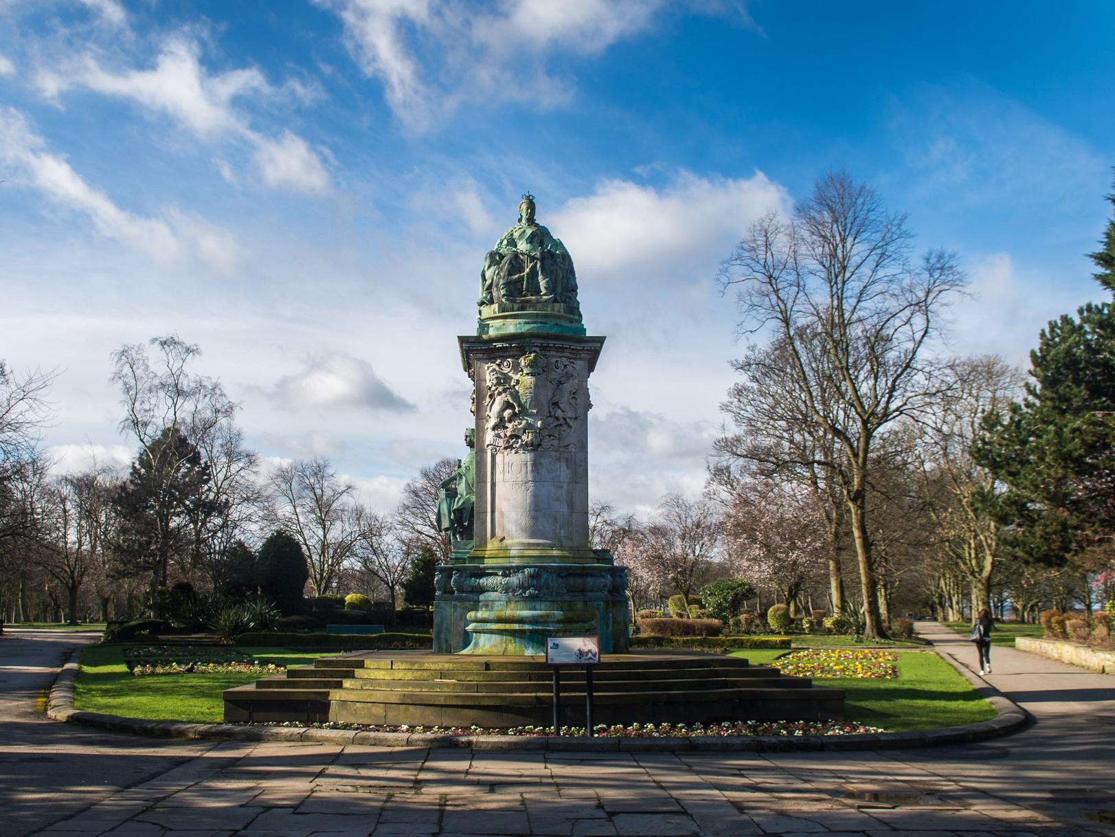 This memorial was unveiled in November 1905, and originally stood outside Leeds Town Hall. Moved to Woodhouse Moor in 1937 and was designated as a Grade II* listed building in August 1976.