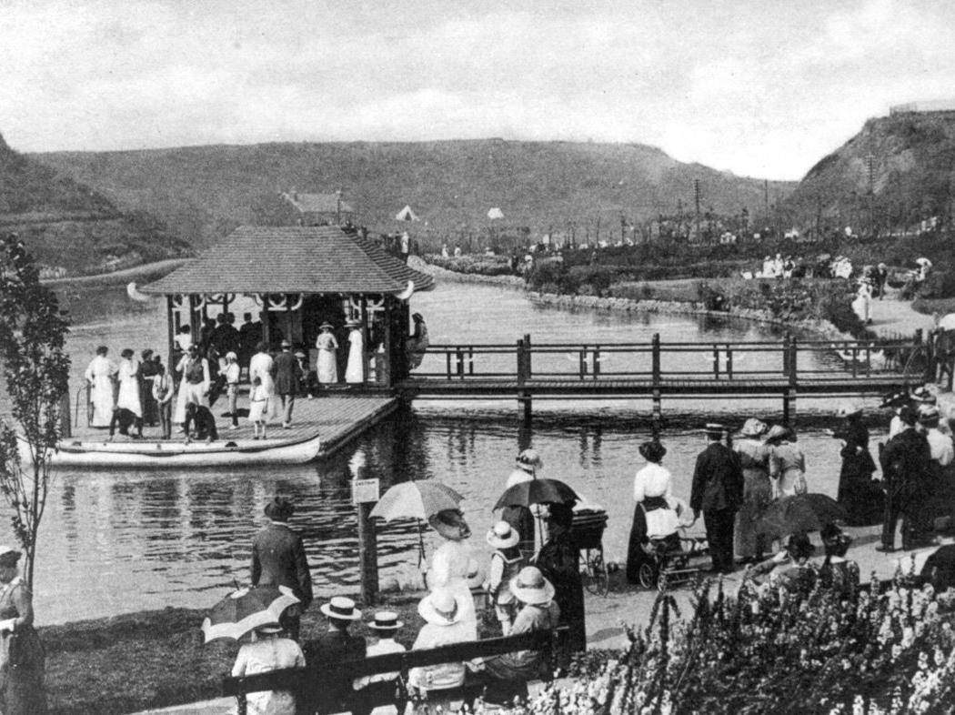 Civil dignitaries gather at the boathouse on Peasholm Lake during the opening ceremony in June 1912. The boathouse stood for over a century before being demolished due to subsidence and replaced.
