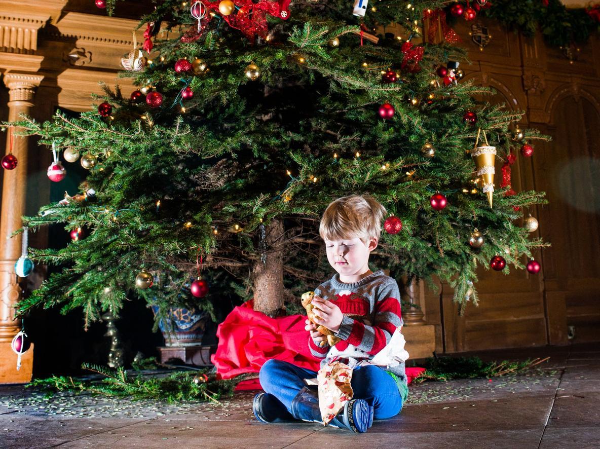 Visitors can discover how the mansion has got ready for Christmas through the centuries. Visitors can also pay a visit to Santa in his workshop. Santa visits are priced at 5 (under 1s are free). Call 0113 3367460 to book.