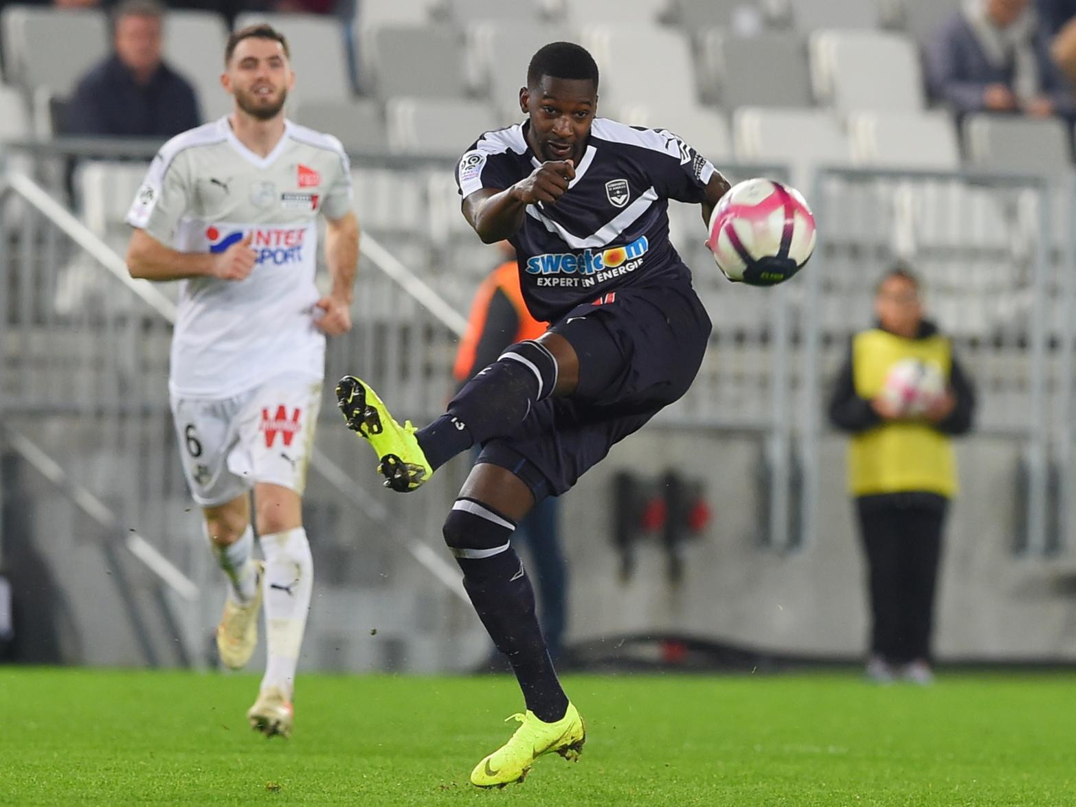Cardiff City have been handed a major boost in their pursuit of midfielder Younousse Sankhare, who is now a free agent after leaving Bordeaux following a dispute with the club. (L'Equipe)