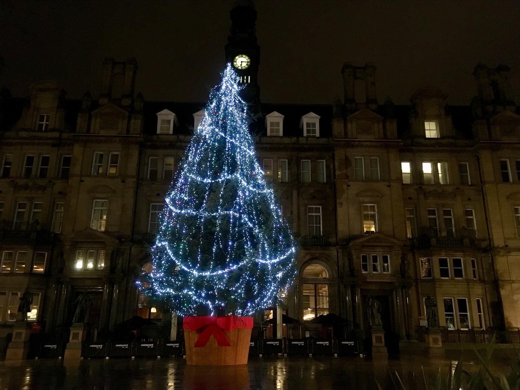 Admire the colossal Christmas tree standing proud in City Square with its traditional style pot to compliment the heritage of the neighbouring buildings.