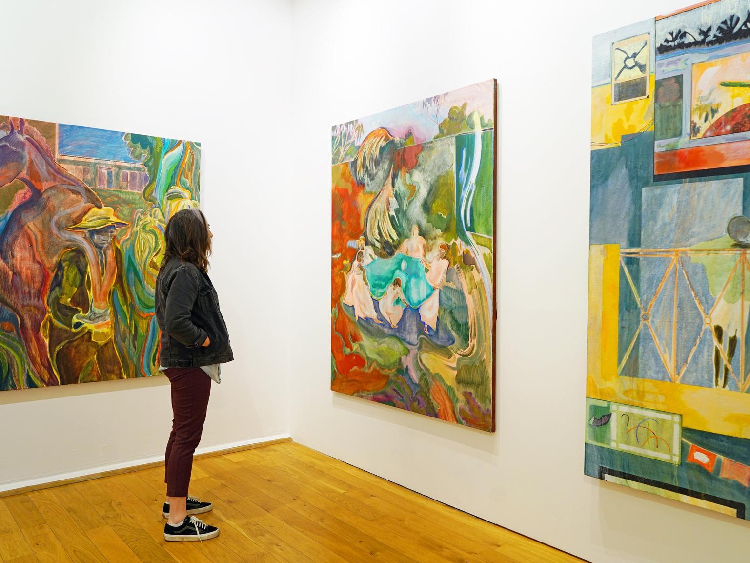 Free to enter and is currently hosting an exhibition called Slow Painting, full of relaxing images by 19 different artists which encourage people to pause and contemplate. Theres also the stunning Tiled Hall caf to enjoy.