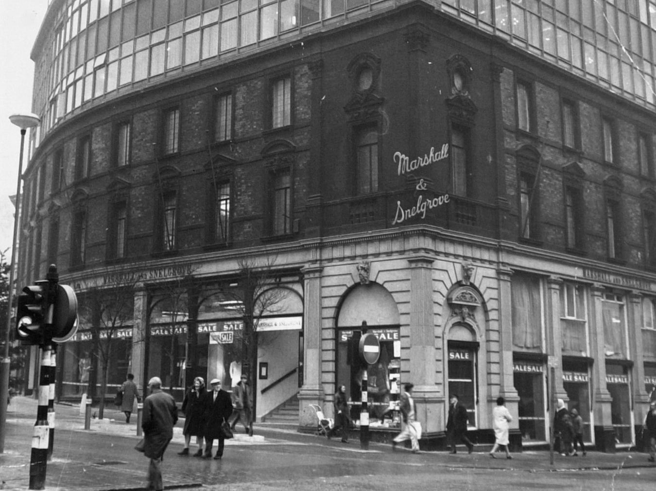 Marshall & Snelgrove at the junction of Bond Street and Park Row was a Leeds staple for just over 100 years before closing in 1971, and many readers wish they could bring it back.
