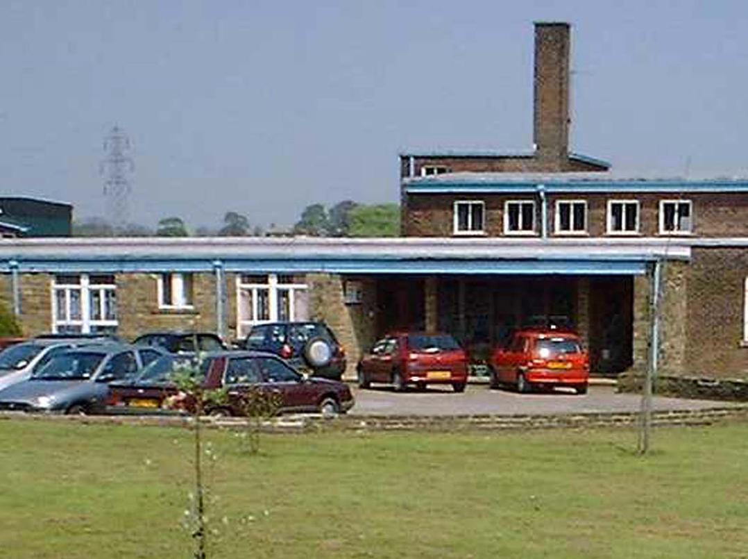 Farsley Farfield Primary School on Cote Lane.