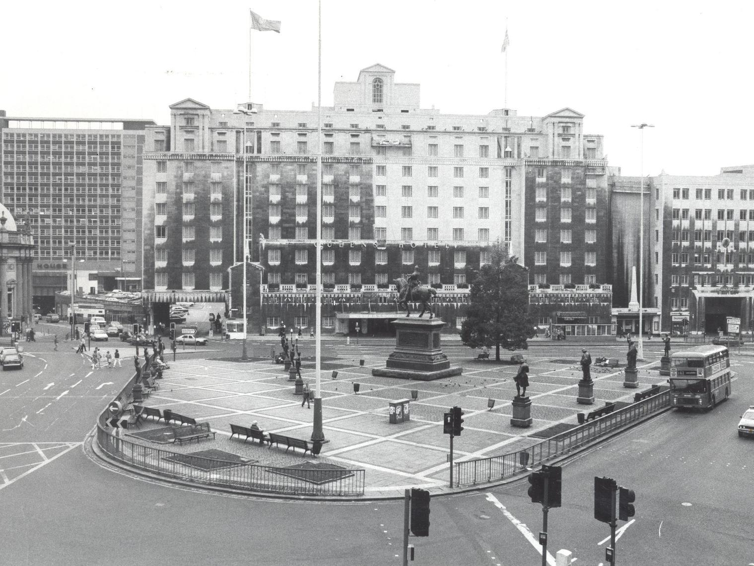 City Square in the mid-1980s. The Christmas tree was already in place.