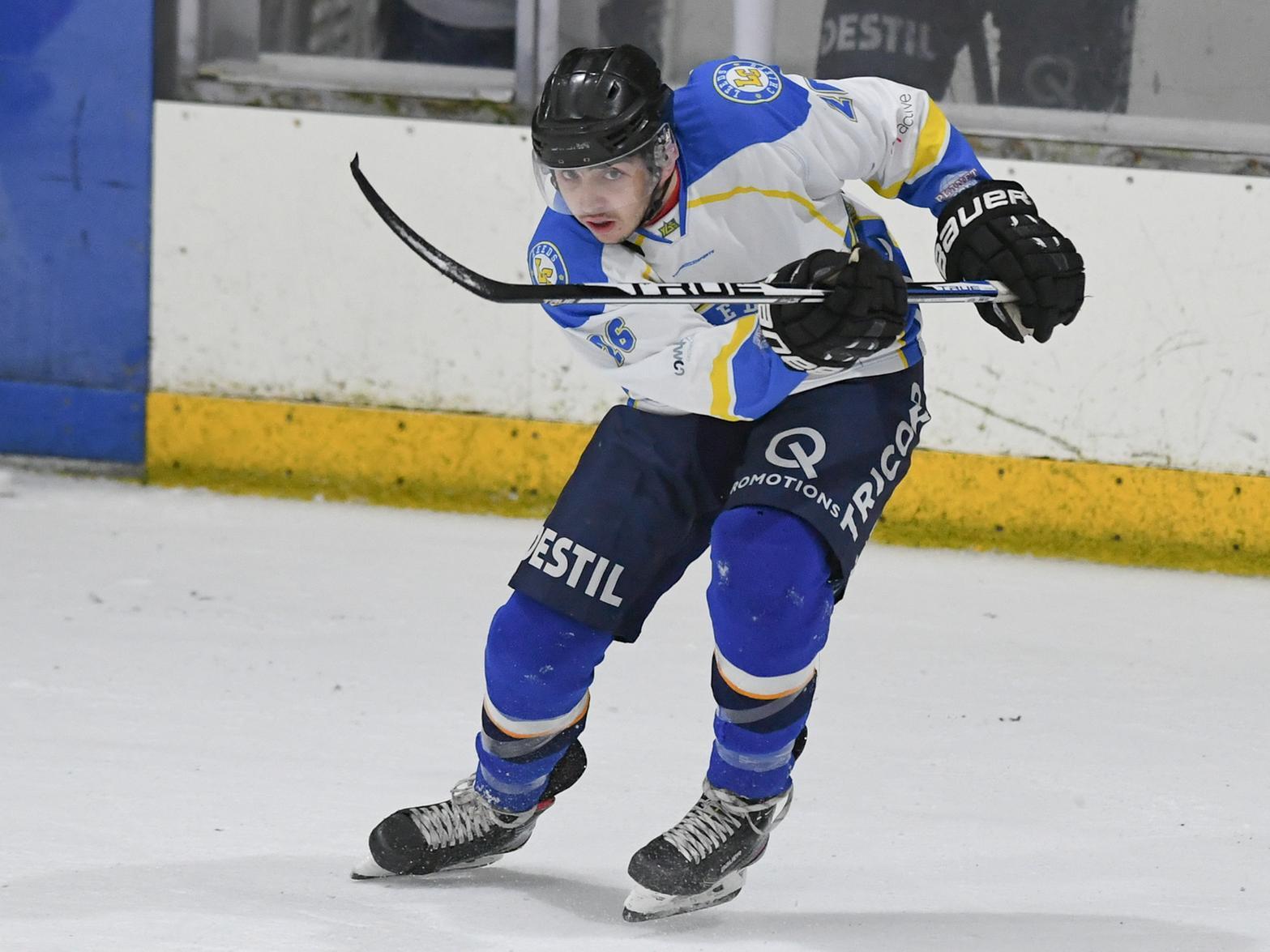 HELPING HAND: Ethan Hehir picked up a goal and three assists across two nights in Basingstoke. Picture courtesy of gw-images.com