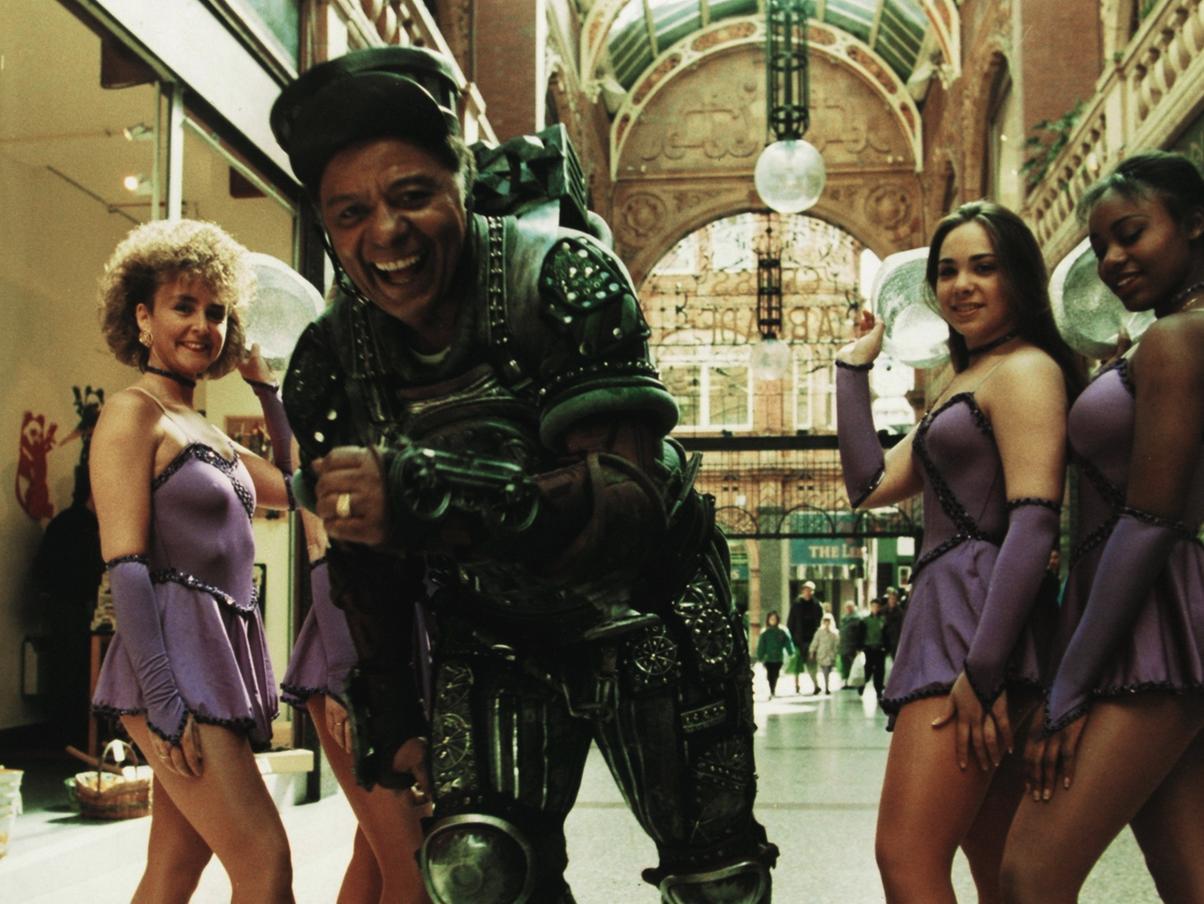 Lon Satton skates into Leeds to publicise his Broadway Express show. He was greeted at the Victoria Quarter by, from left, Sally Speight, Sally Moorhouse (partly hidden), Tahlia Borlant and Anoulka Libu.