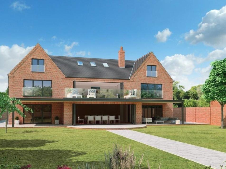 This brand new property comes with six en suite bedrooms, a large open plan kitchen, five reception rooms, CCTV/alarm system and gated entrance with intercom access. Guide price 1,950,000 GBP