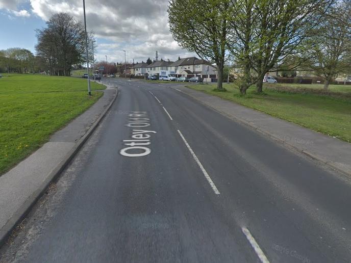 Otley Old Road (Statics on Site) - between Holtdale Approach and Spen Lane.