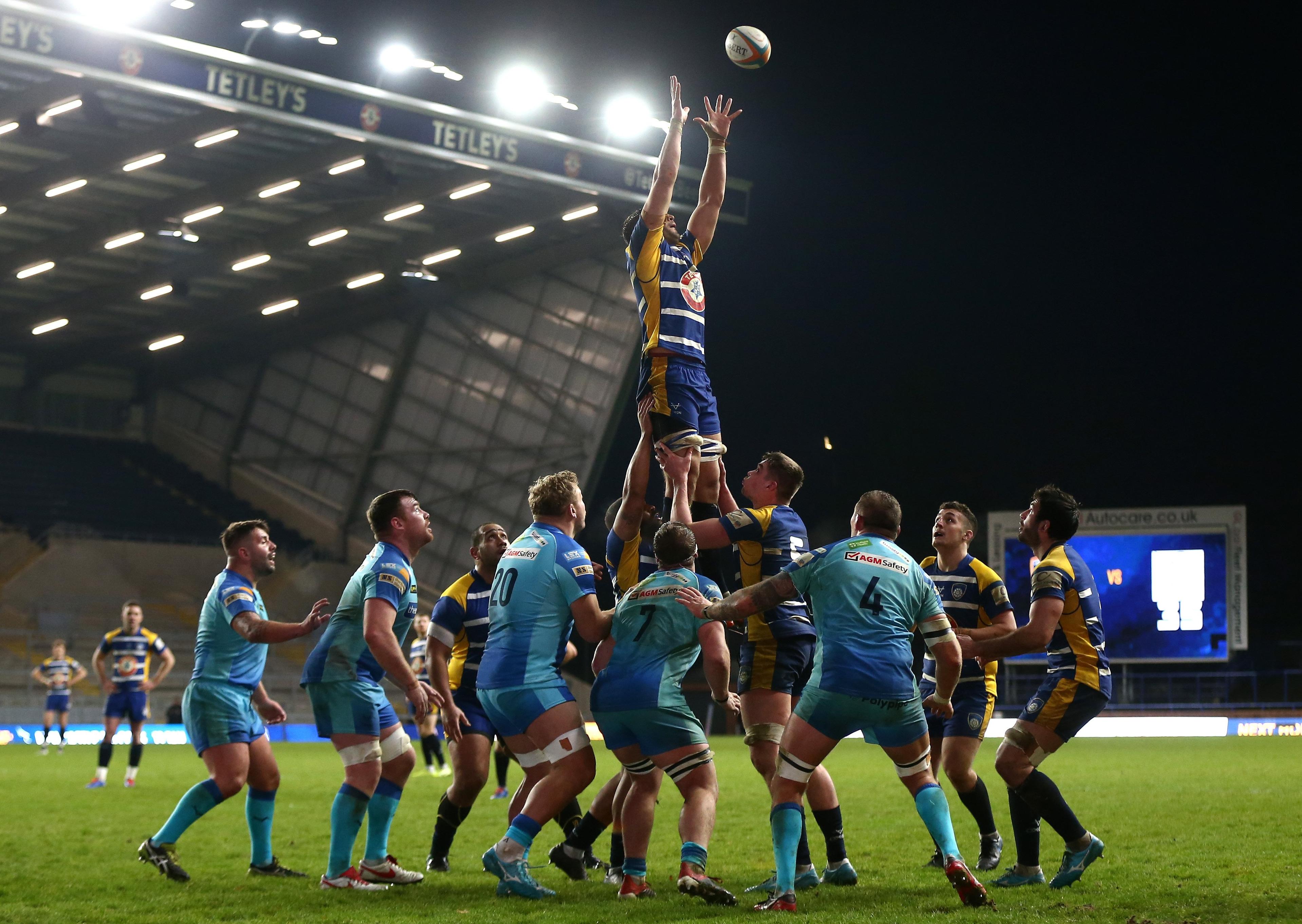 Alex Humfrey of Yorkshire Carnegie catches the ball from a line out against Doncaster Knights. Picture: Getty Images.