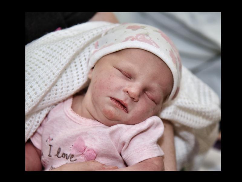 Parents Hannah Molyneaux and Paul Logan welcomed baby Isabelle, 8lb 5, from Cleveleys