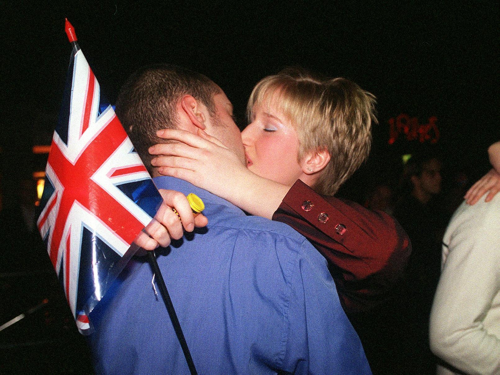 Our snapper captures a New Year kiss on the dancefloor.