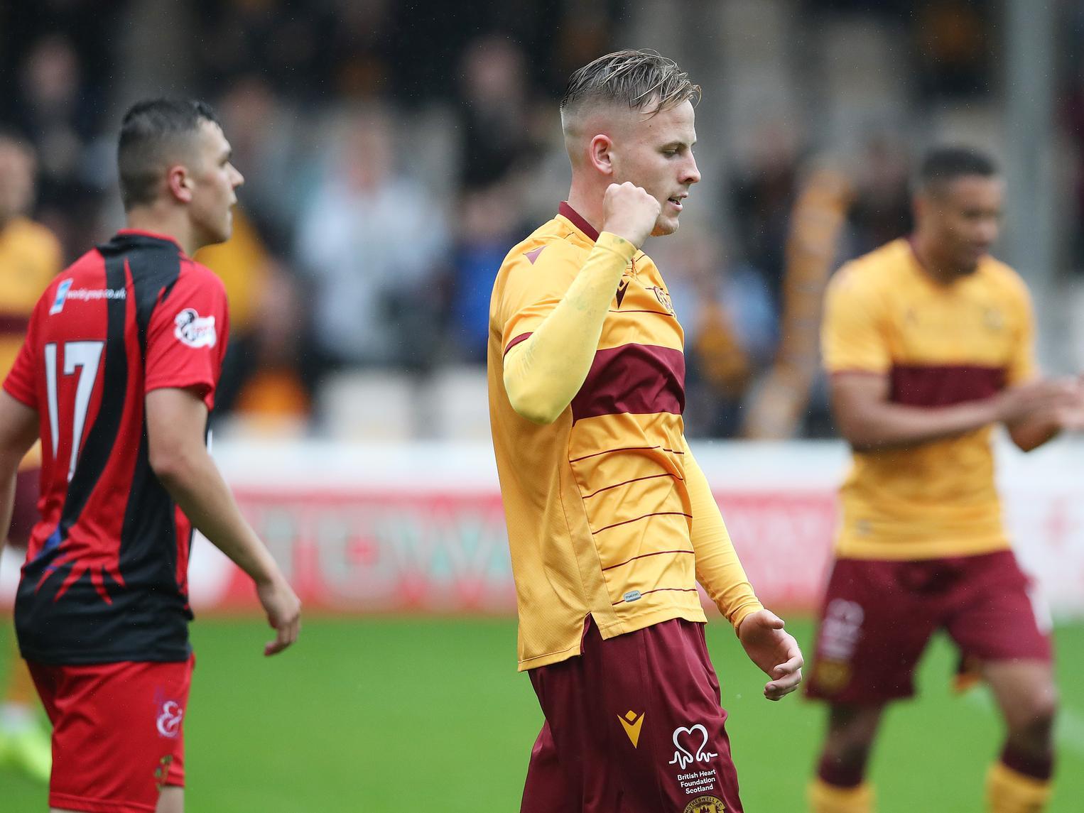 Bristol City are understood to be keeping tabs on Motherwell striker James Scott, who has scored six goals for his side this season. (Daily Record)