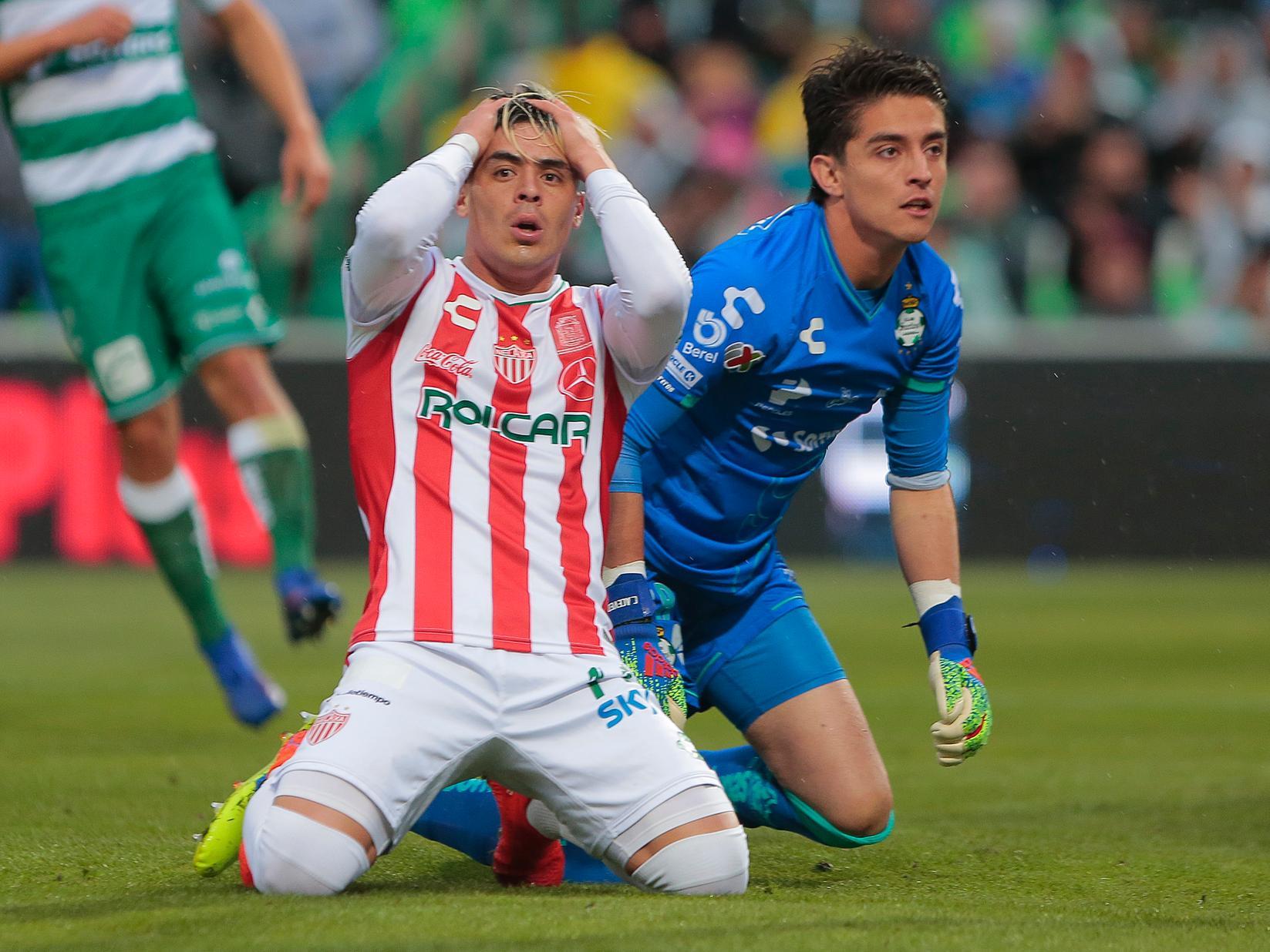 The 25-year-old Argentine striker is available on a free after his contract with Portland Timbers was terminated. Still young enough to adapt to the Premier League.