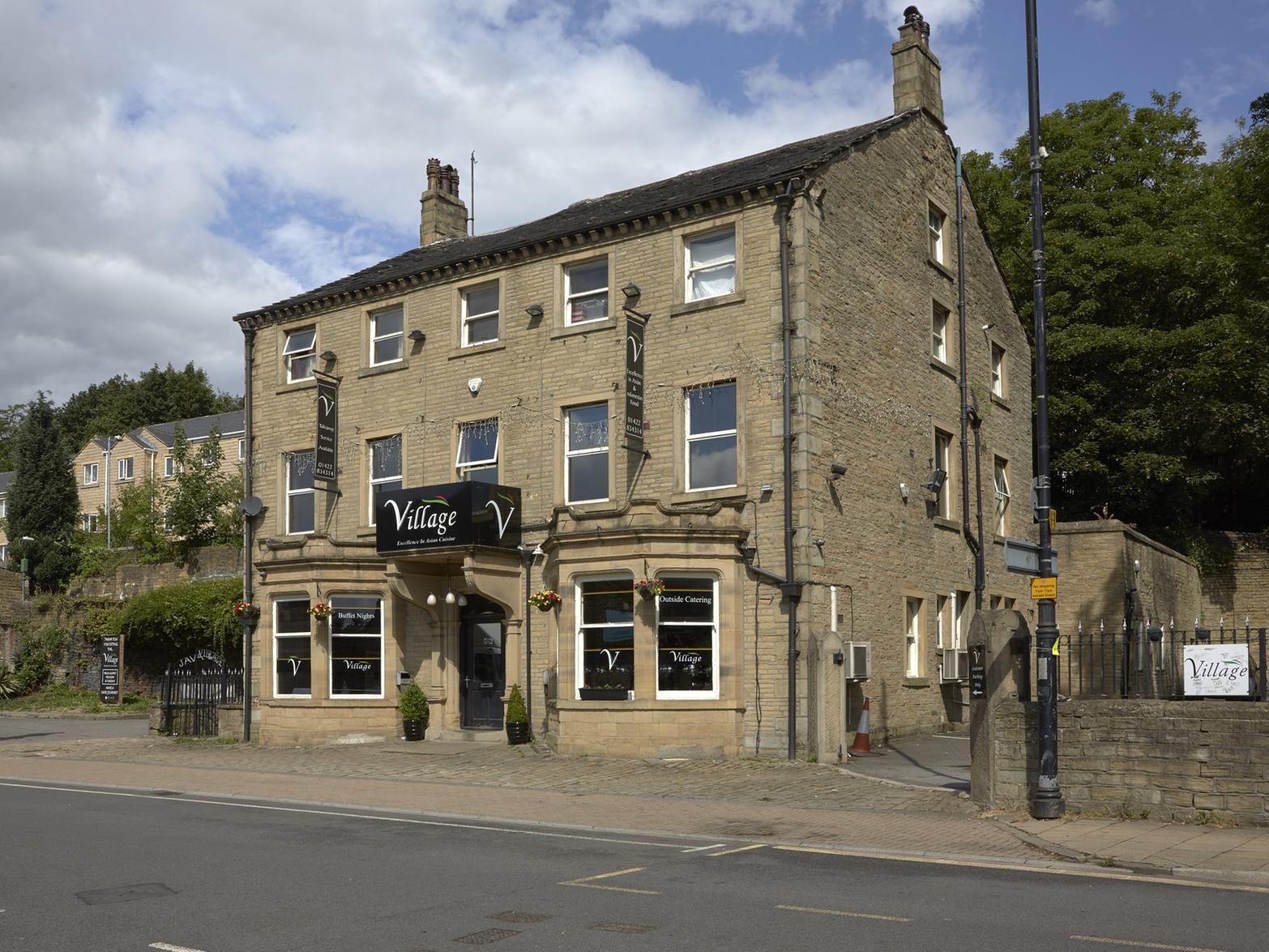 The Hare and Hounds prides itself on being a warm and friendly gastro pub, with a whole new refurbishment in place to give their customers the high end upmarket feel.