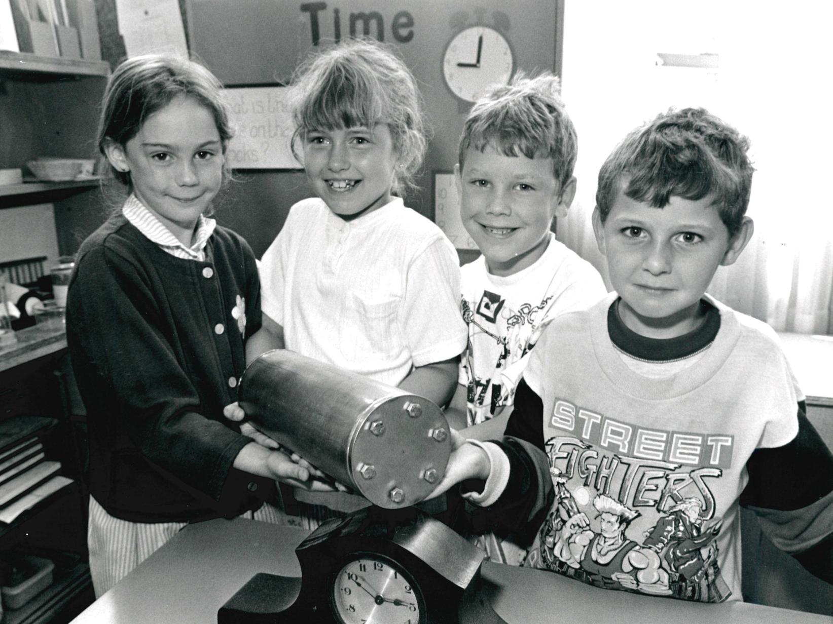 Newton Hill Junior and Infant School. Pupils with a time capsule. Published in the Wakefield Express 25.8.1995.