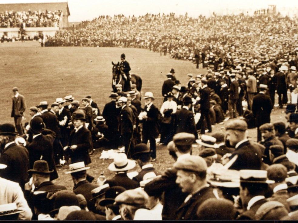 This picture shows cricket has always drawn in big crowds.
