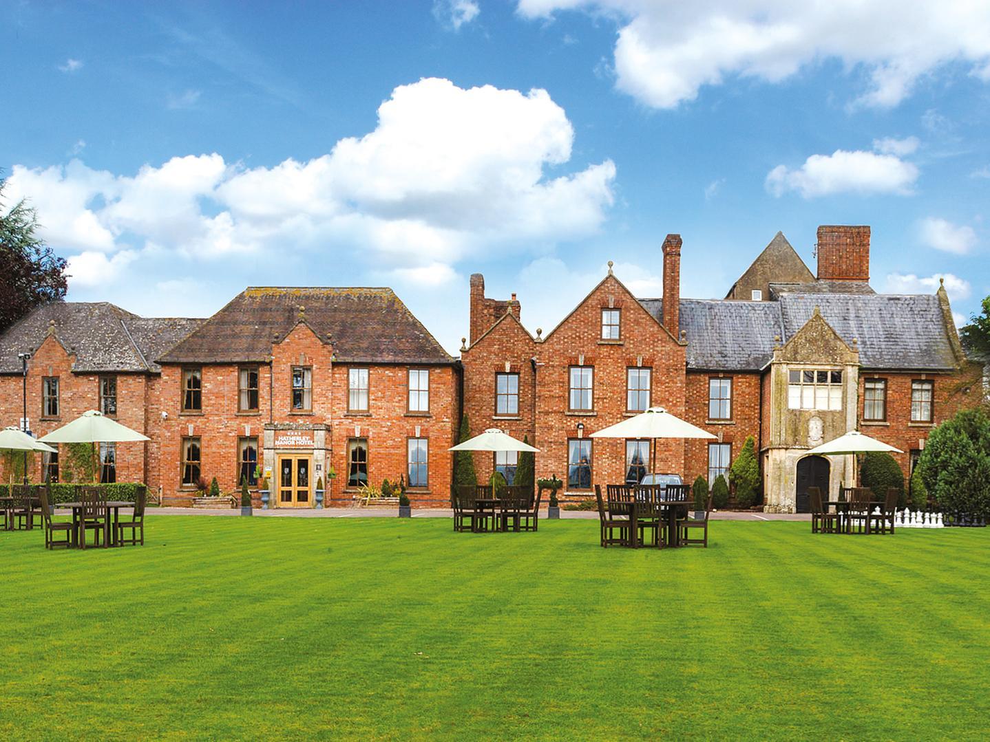 Hatherley Manor Hotel and Spa is located in the picturesque Gloucestershire countryside, and offers a serene stay with 55 opulent rooms to choose from and calm-inducing spa.