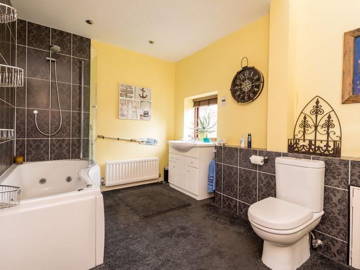 Bathroom (credit: Arnold and Phillips Estate Agents)
