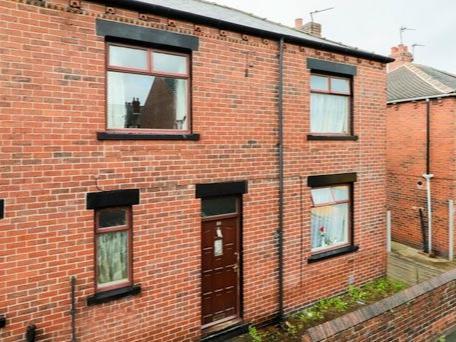Two bed terraced house for sale for offers in the region of 85,000.