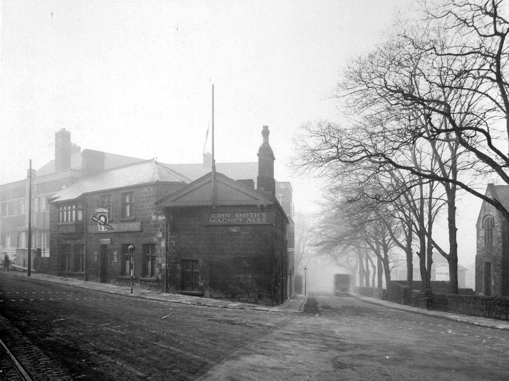 This photo, taken at the junction of Meanwood Road and Monkbridge Road, shows the Beckett's Arms pub with the New Beckett's Arms behind.