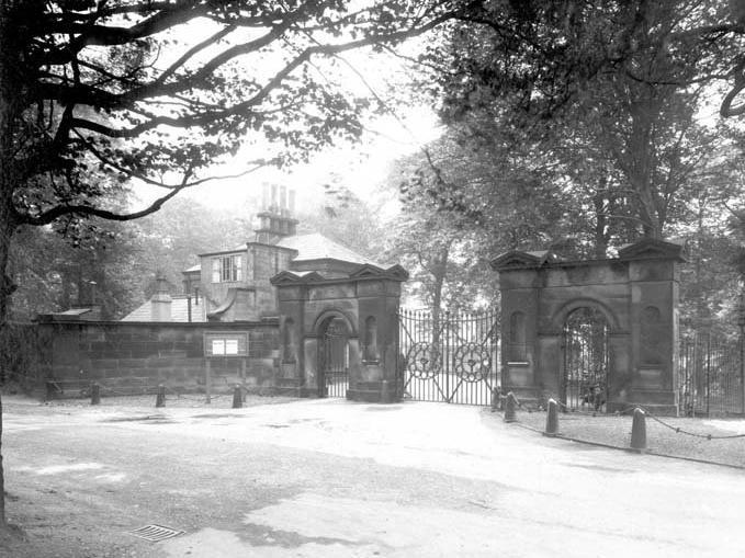 The entrance to Chapel Allerton Hospital. Opened in 1926 it was built in the grounds of Gledhow Grove. Became a centre for war pensioners and a specialist hospital for the fitting of artificial limbs.