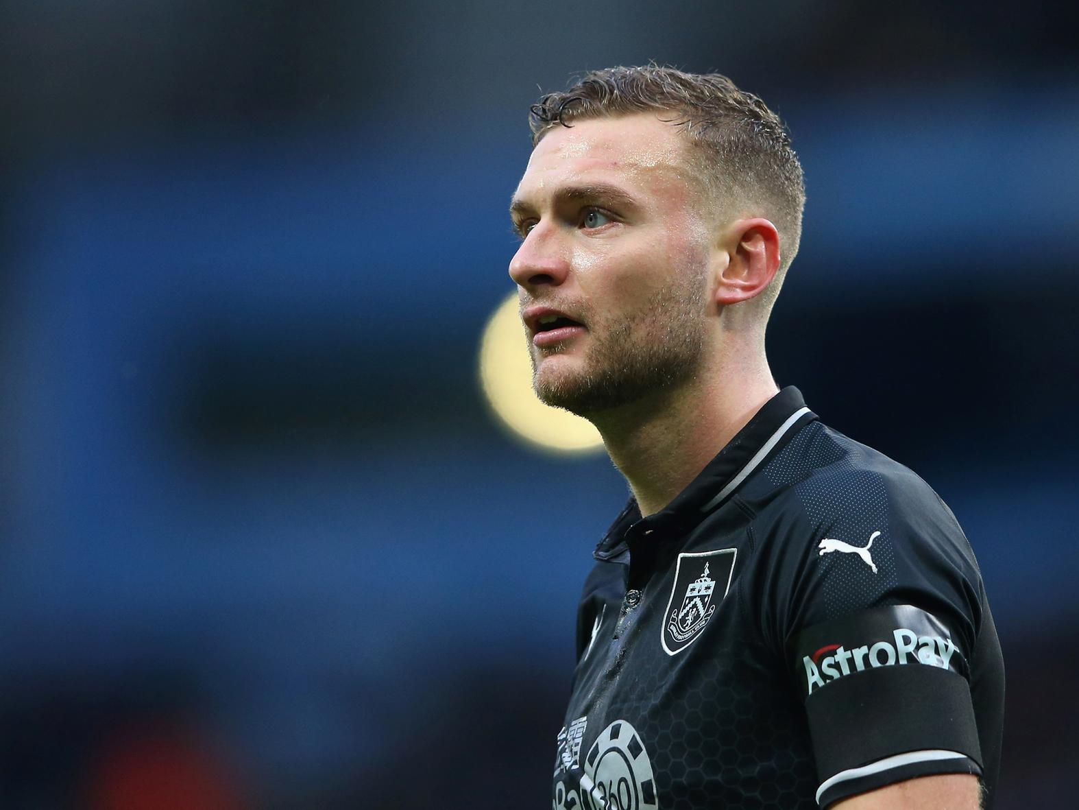 Burnley are understood to have knocked back loan offers from the likes of Middlesbourgh and Fulham for defenderBen Gibson, despite the player make just one appearance since signing in 2018. (Sky Sports)