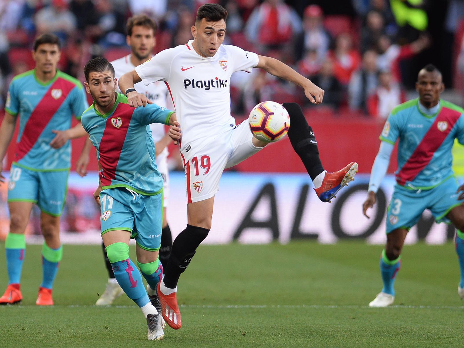 Leeds United's chances of signing reported target Adri Embarba look to have taken a hit, with his club, Rayo Vallecano, holding out for his 8.5m release to be matched. (HITC)