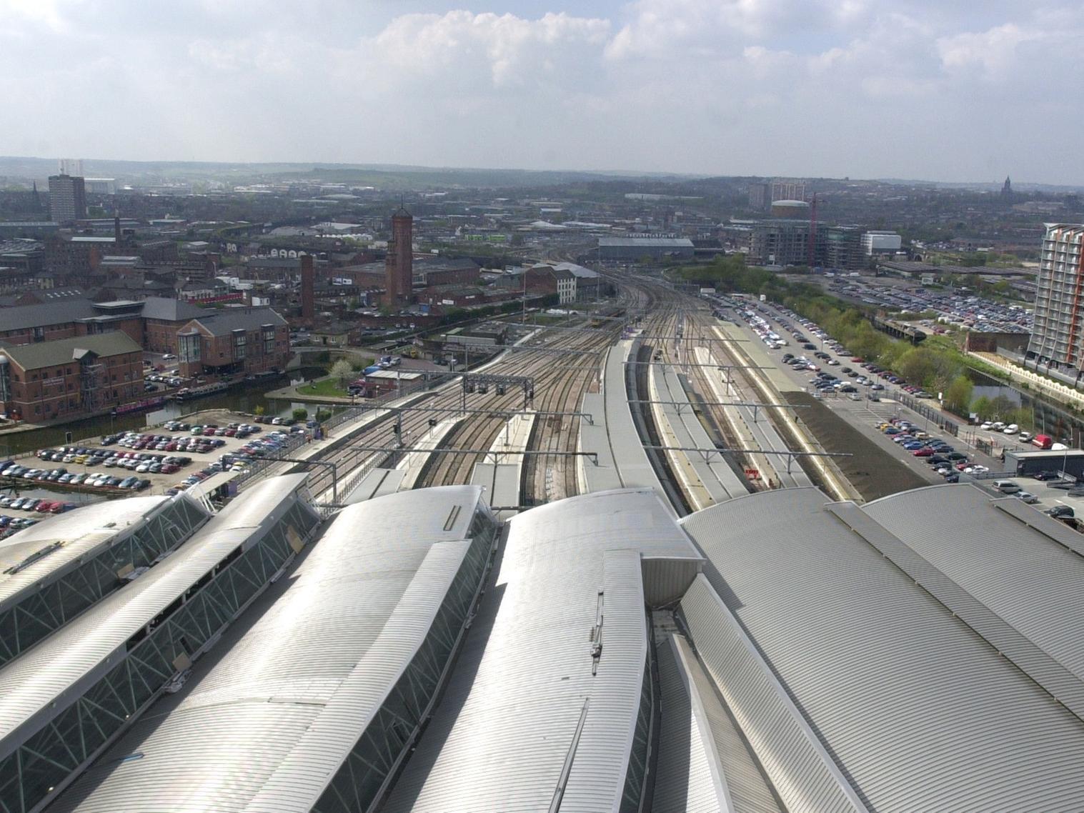 A major rebuilding project, branded as Leeds 1st. was completed at Leeds City Station. The work included an expansion of platforms from 12 to 17.