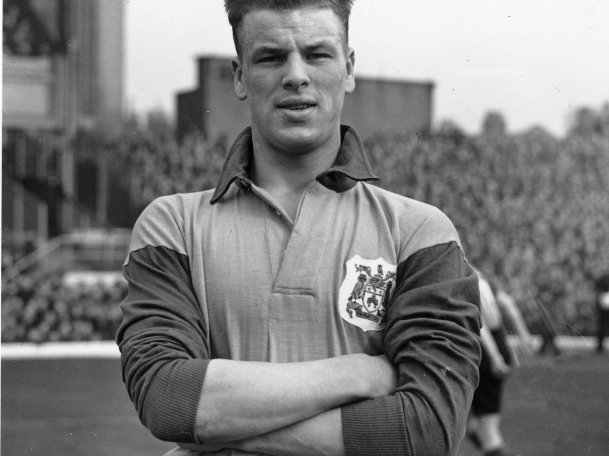 Leeds United footballer John Charles. Arsenal and Cardiff City once offered to pay 40,000 for him.