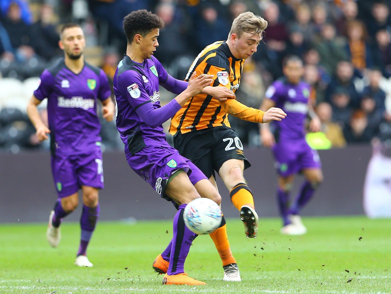 Hull City boss Grant McCann has admitted that club talisman and Leeds target Jarrod Bowen may have to be sold, if the player refuses to accept the lucrative new deal offered to him by the club. (Daily Mirror)