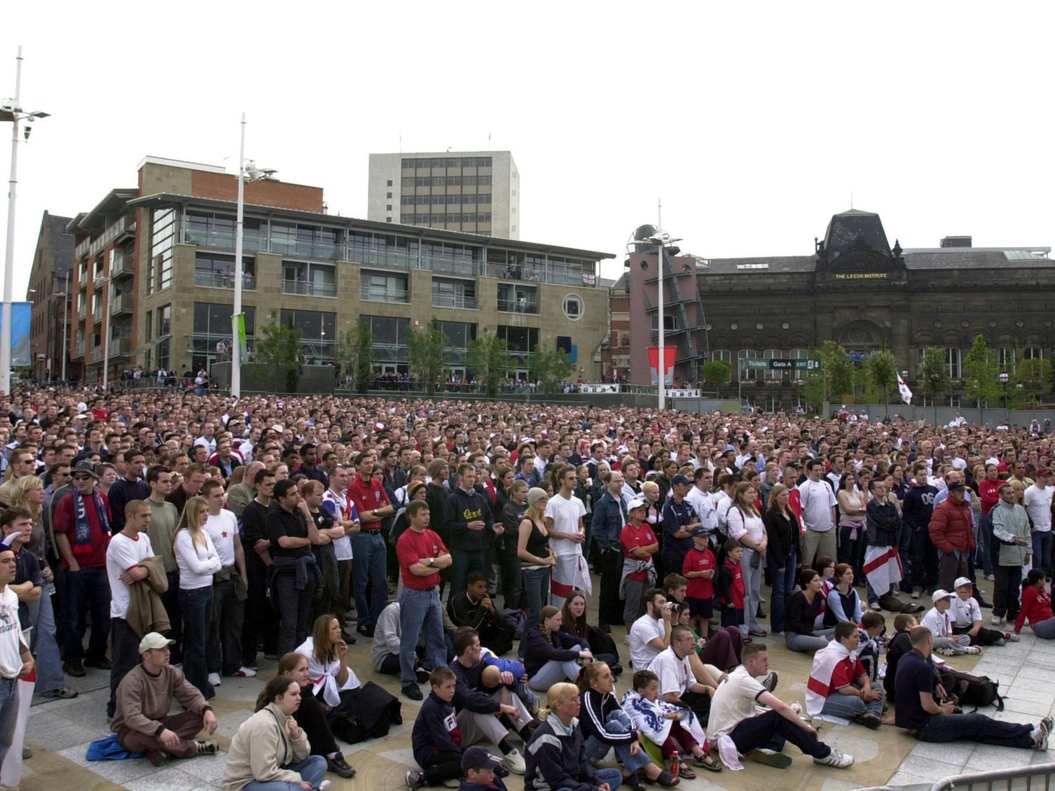 Share your memories of Leeds in 2002 with Andrew Hutchinson via email at : andrew.hutchinson@jpress.co.uk or tweet him - @AndyHutchYPN