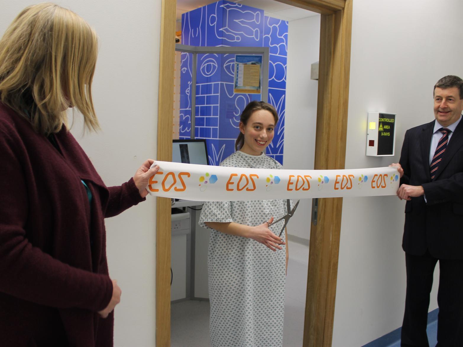 Patient Philippa Walker cuts ribbon with Sarah Jones, Chair of Sheffield Children's NHS Foundation Trust and Paul FGirth, Chair of The Children's Hospt