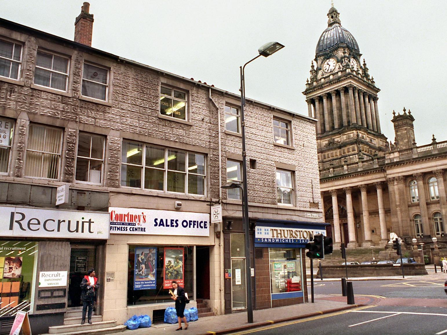 57 photos to take you back to Leeds in 1998 | Yorkshire Evening Post