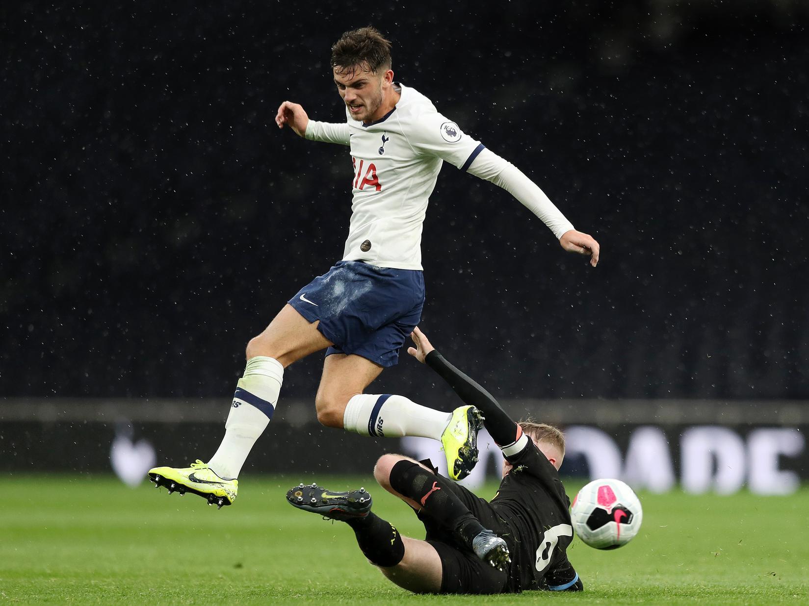 Alan Pardew's ADO Den Haag are the latest side to take an interest in Spurs striker Troy Parrott, and join the likes of QPR, Charlton, and Sheffield Wednesday in his pursuit. (Daily Mail)
