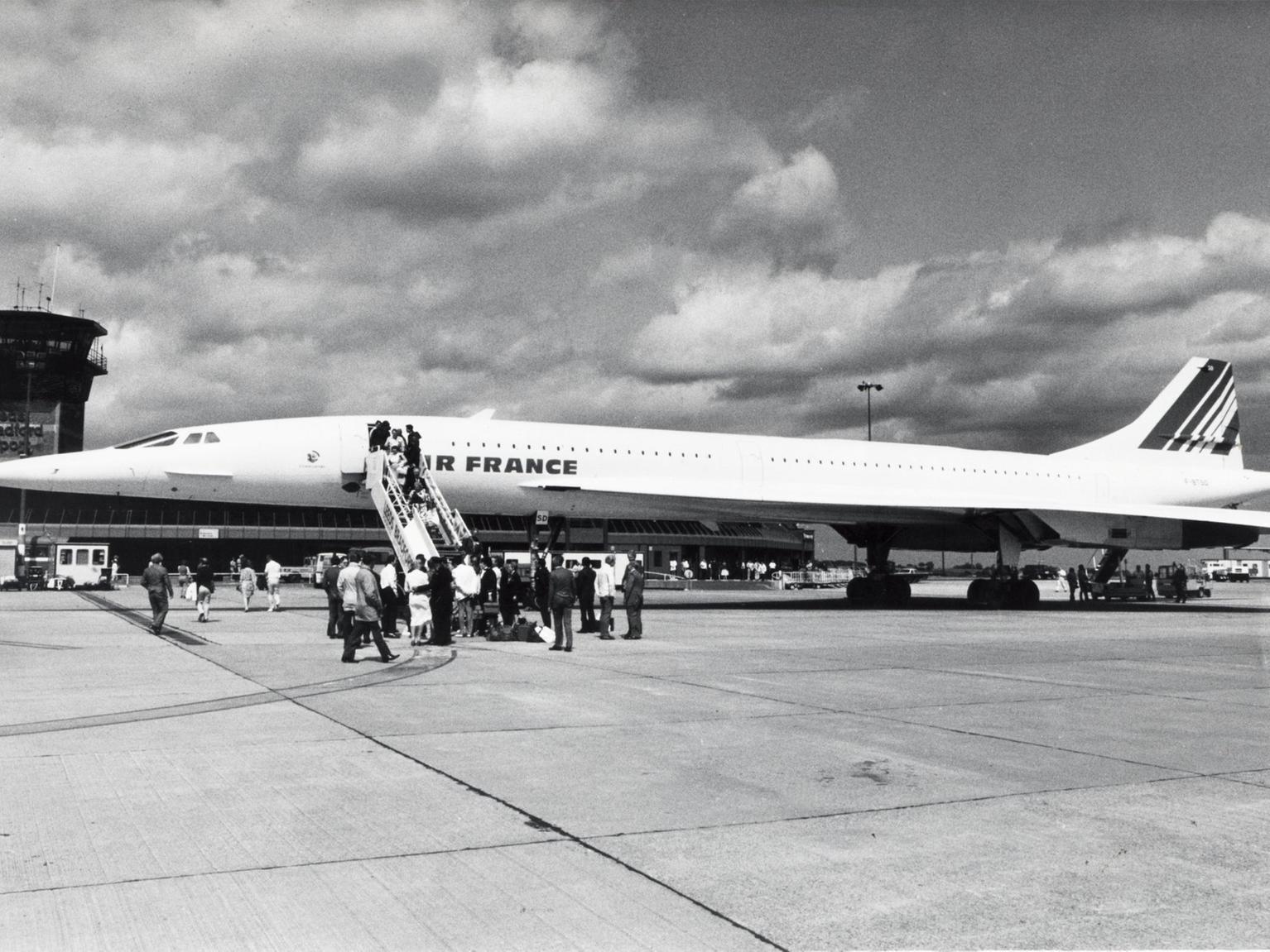 The Aire France Concorde passengers disembark in August 1986.
