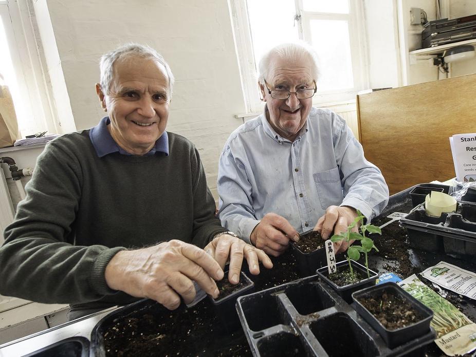 Ken Banks & Harry Lodge making up seed pots.