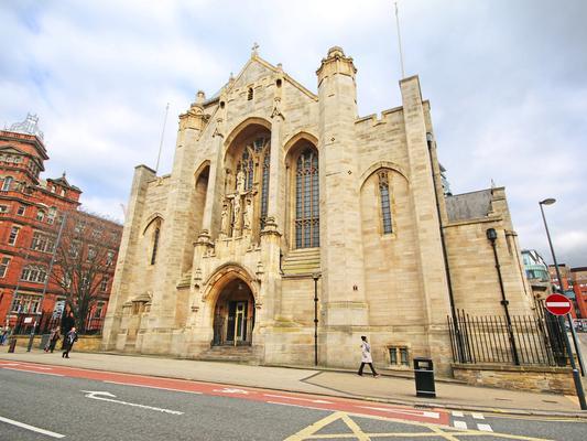 Few buildings in the city are as grand and beautiful as Leeds Cathedral, and with origins dating back to the 18th century, it is sure to impress as a spot for a proposal.