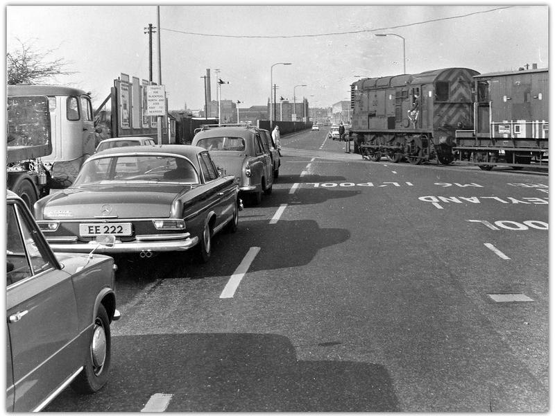 Strand Road Level Crossing, Preston c.1968