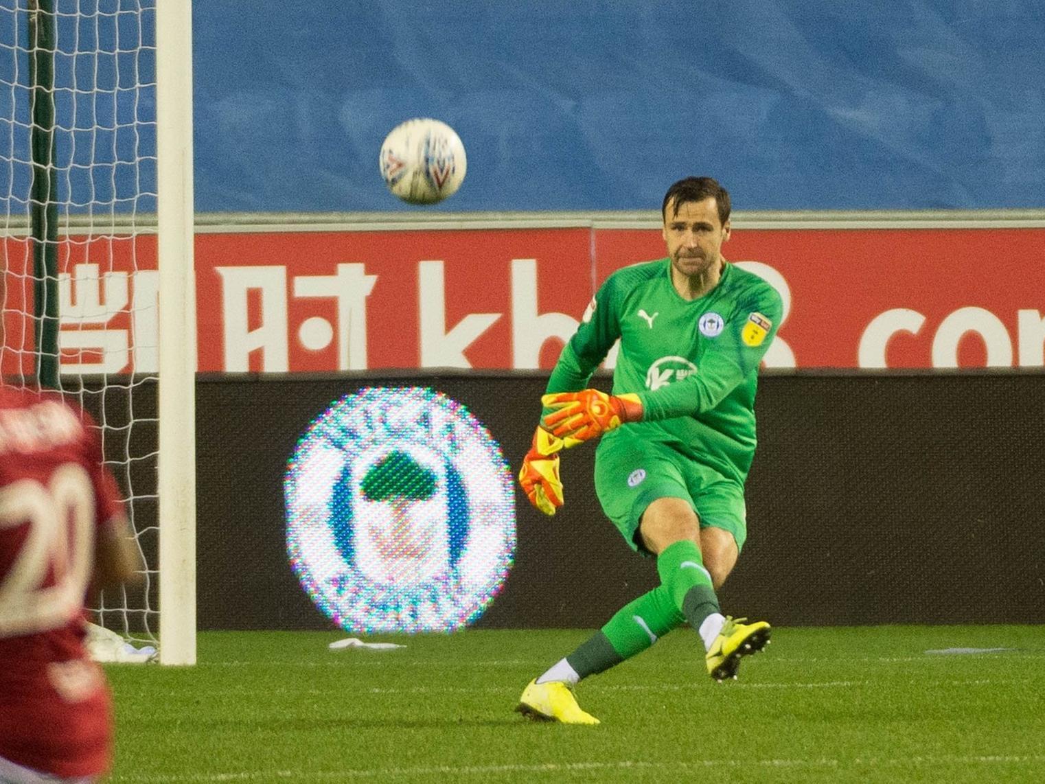 David Marshall: 6 - No chance with either goal but perhaps fortunate to be awarded a foul for Cardiff's stoppage-time 'winner'