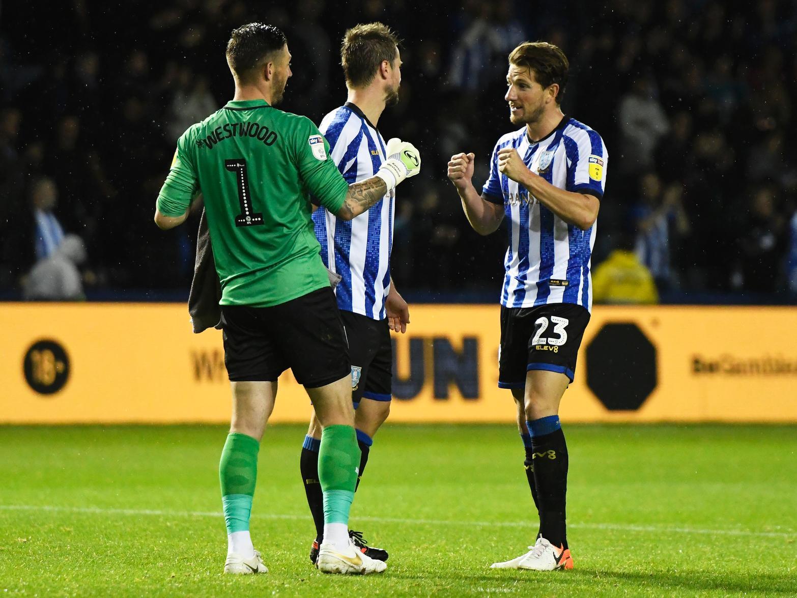 Sheffield Wednesday trio Keiren Westwood, Sam Hutchinson and David Bates are all understood to be training with the U23 squad, as boss Garry Monk looks to help "the environment" of the club. (Sheffield Star)