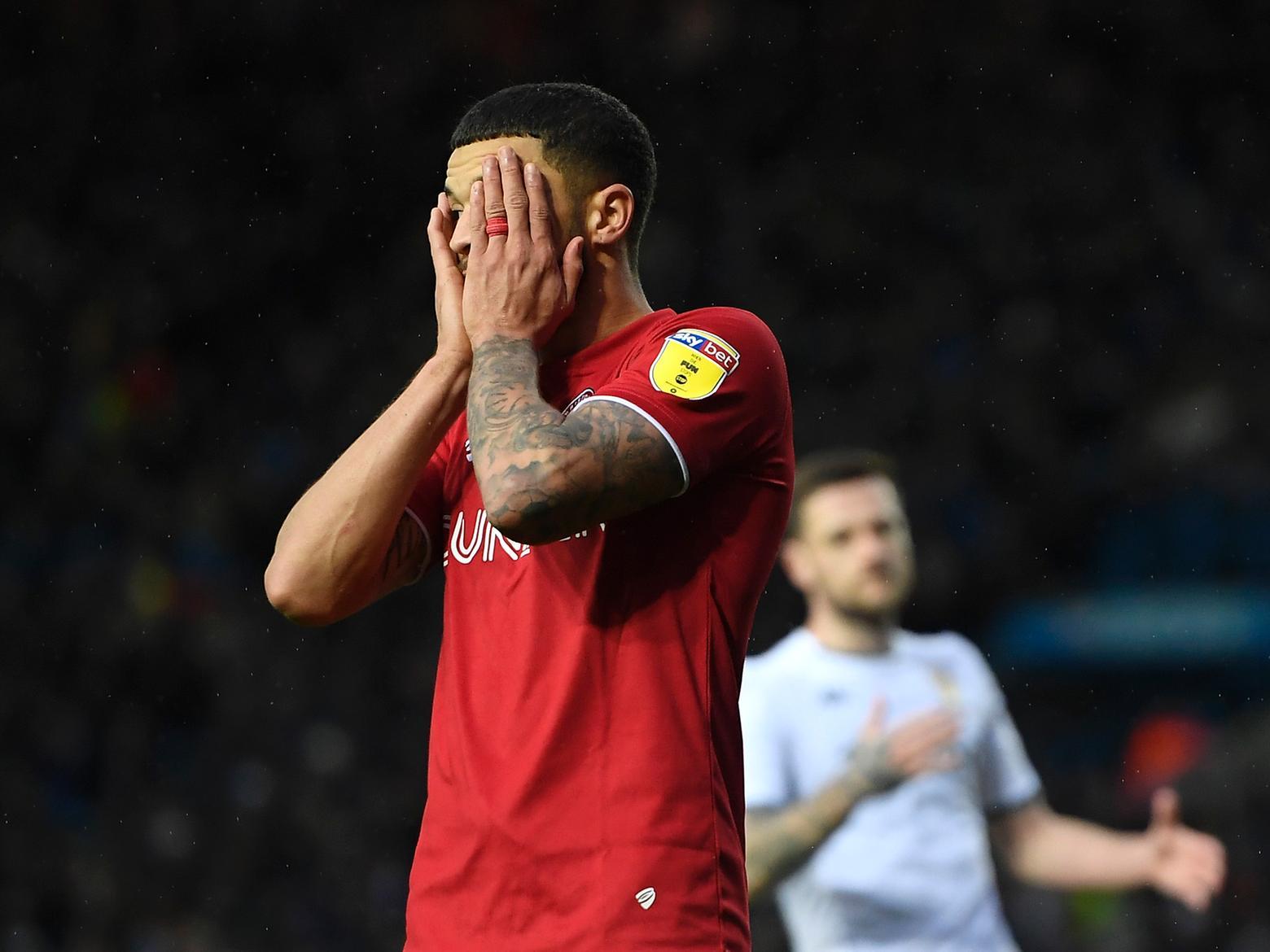 Ex-Leeds United star Jermaine Beckford has become the latest pundit to question the Whites' January recruitment, contending that they should have beaten Bristol City to 5m Nahki Wells. (talkSPORT)