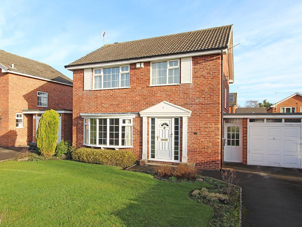 An excellent opportunity to purchase this brick-built, detached family property situated to the south east side of Harrogate, within easy reach of the Harrogate town centre and the Hornbeam rail link.