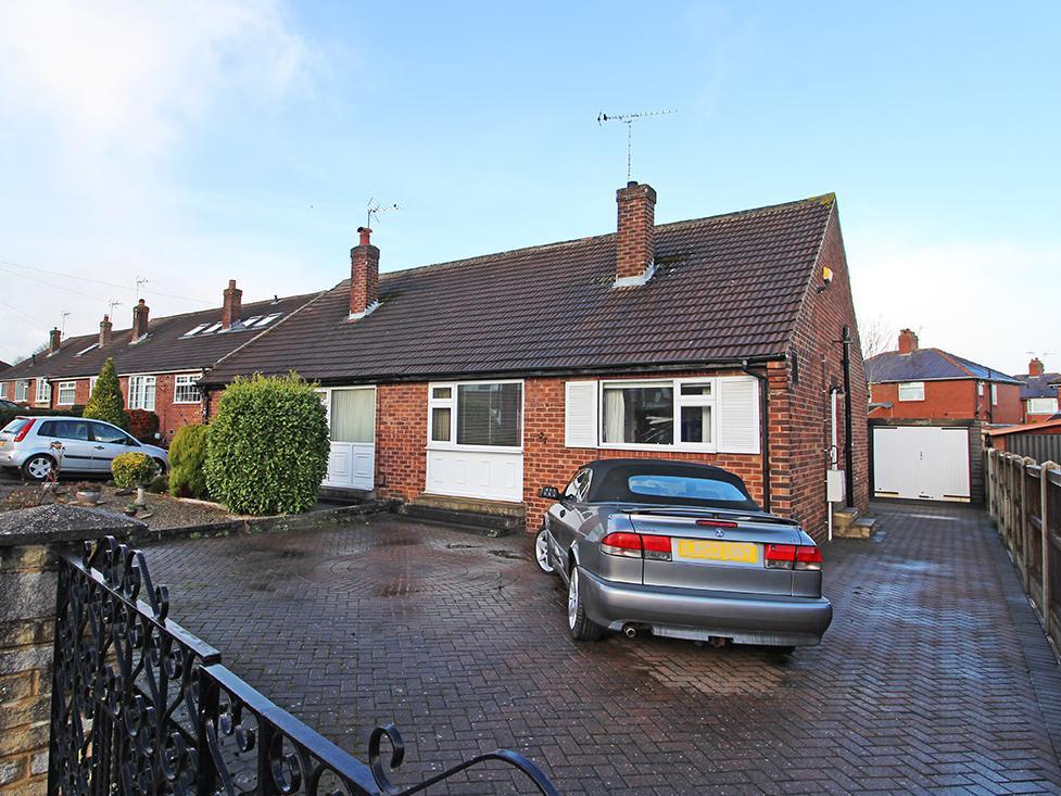 A brick-built, semi-detached bungalow situated in this popular residential location close to local amenities and the Harrogate town centre a short distance away. This property does now require general modernisation.
