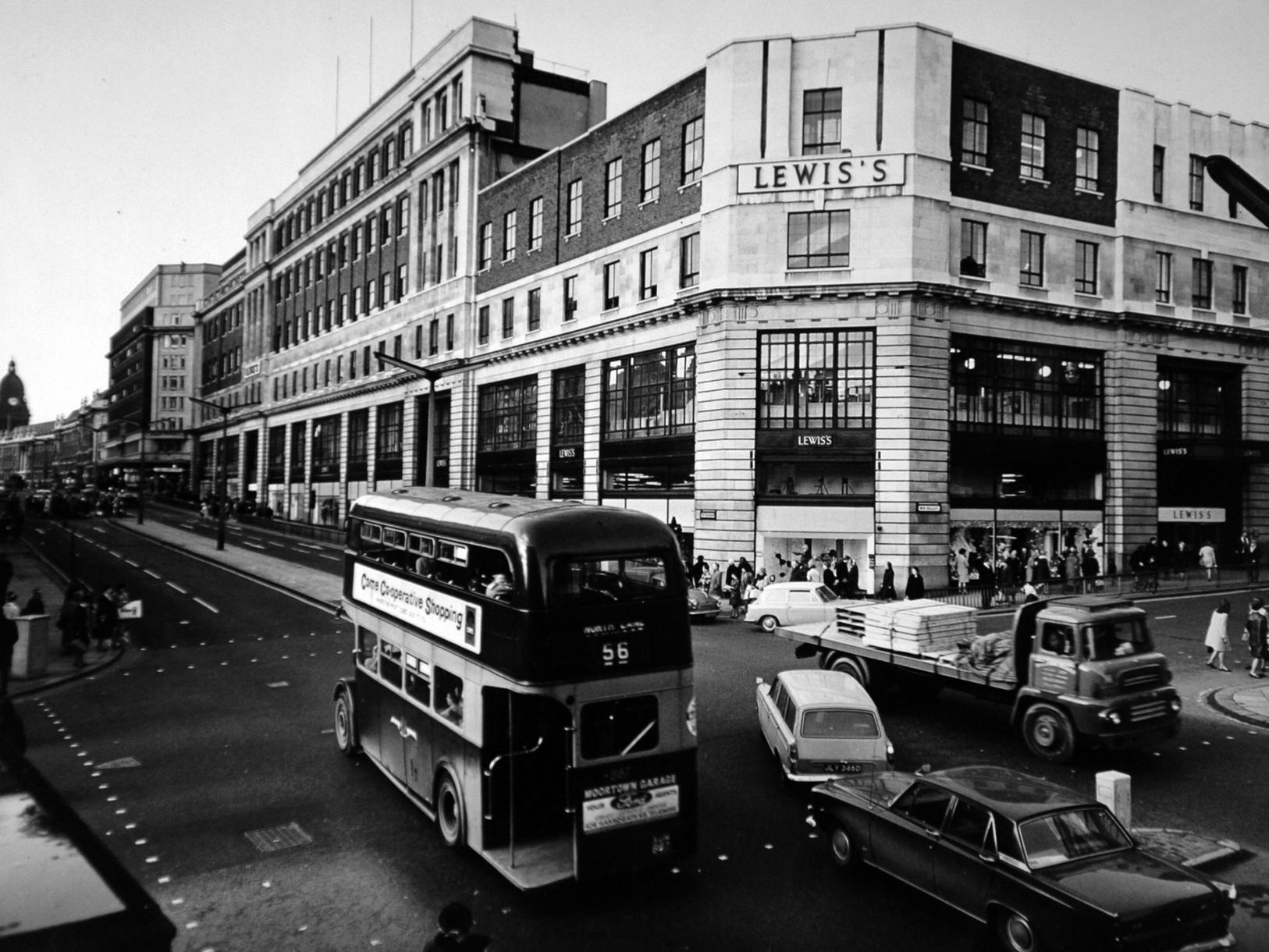 Lewis's huge department store on the Headrow sold everything from clothing to furniture and was a much loved shopping spot in the city. It later became a branch of Allders in the 1990s following the company's demise.